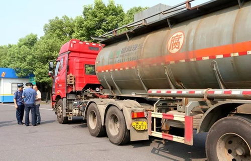 嚴管重罰，湘潭市道路運輸管理處推進隱患清零的集裝箱道路運輸管理方法